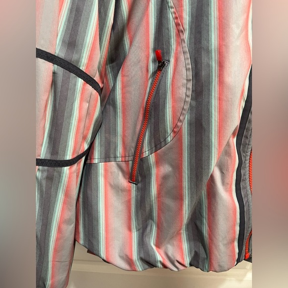 Lululemon Jacket - Picture 2 of 7